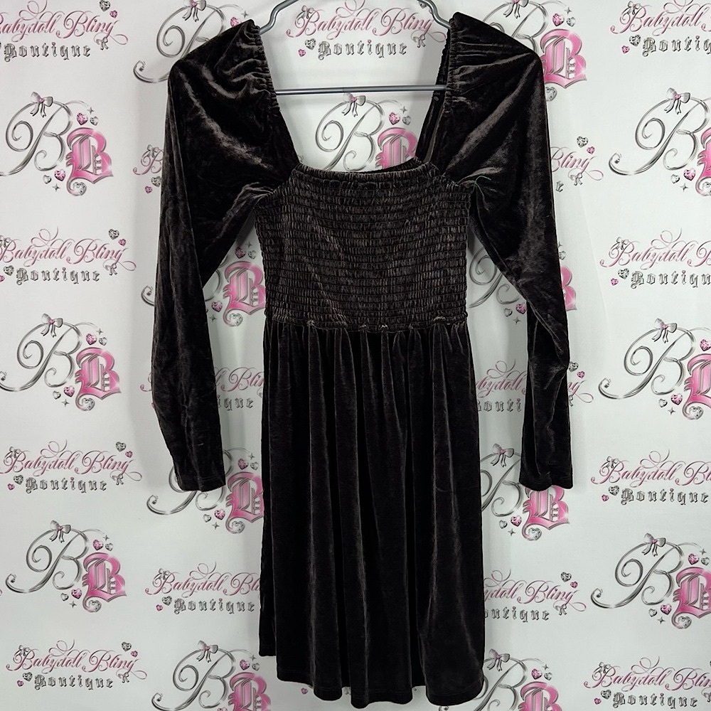 GAP dress smocked long sleeve velvet velour shiny stretchy soft